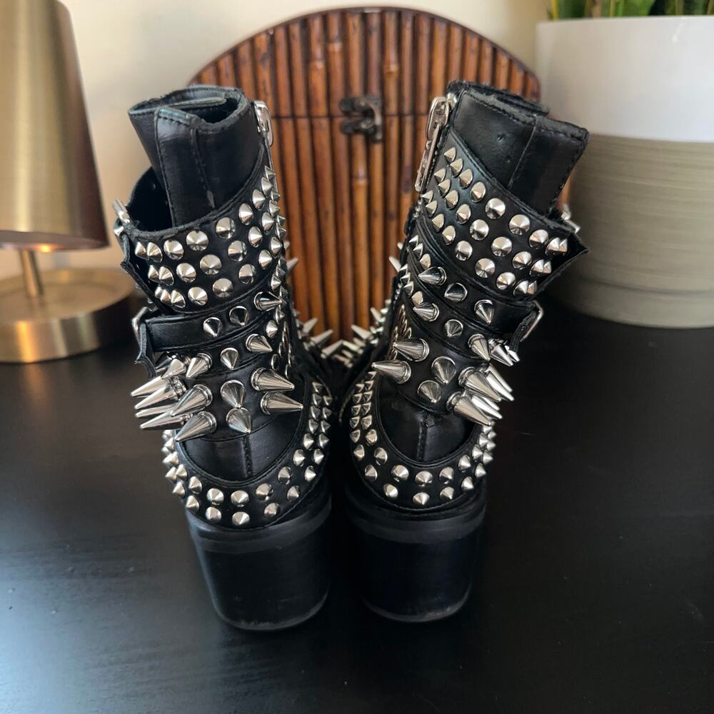 CURRENT MOOD x DOLLS KILL Rocked All Over Studded Boots Black Silver Sz 7 - Picture 5 of 9
